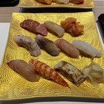 Sushi To Nihonryouri Shinjuku Yonegami - 【ランチ】鮨x日本料理 お昼の寿司会席
                        お勧め握り寿司8貫