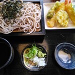 Soba Dokoro Kabuto - 