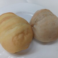 青山 エリュシオンハウス - パン