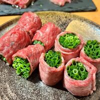 ホルモン焼肉 富や 栄店 - 