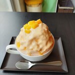 お好み焼 鉄板酒場 冨さん - マンゴームースかき氷