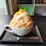 お好み焼 鉄板酒場 冨さん - 横からの図