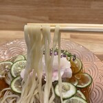開運橋通 ふじ原 - 喉越しのよい平打ち麺