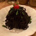 水色食堂 - ヤリイカのイカ墨ソース(スパゲッティーニ)