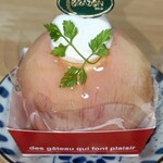 スウィーツ＆カフェ コラソン - 料理写真:まるごと桃@780