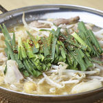 Yakitori Ba-Doman - ☆白湯ホルモン鍋☆　8時間煮込んだ鶏がらスープが絶妙！コラーゲンたっぷりの極上鍋。