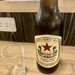 大衆酒場 のびのび - 瓶ビール サッポロ赤星 大瓶