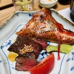 座屋 - 座屋御膳〜小豆島オリーブ牛のたたきと金目鯛の塩麹焼き