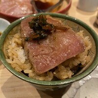 焼うお いし川 - 本鮪丼