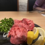 BULL TOKYO - 