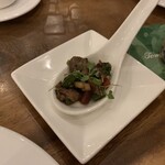 Tommy Bahama Restaurant, Bar & Store - 