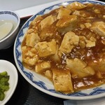 Manryuu - 麻婆飯（普通）スープ・漬物付き