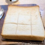 SAKImoto Bakery ベーカリーカフェ 大阪初號本店 - 