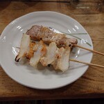 まいど - 「なんこつ、豚バラ」しお、各150円