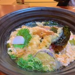 麺匠の心つくし つるとんたん 本町楼 - 