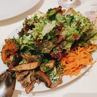 ヌガ - メリメロサラダ