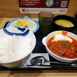 松屋 - うまトマハンバーグ定食（ライス大盛） 780円