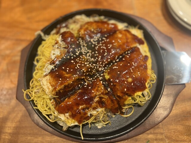 Hiroshima Teppan produced by Gyoza-ya Ryu photo 3