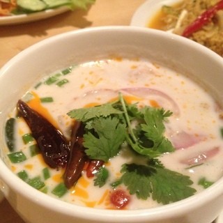 ラックタイ 品川高輪口店