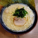 Numata Ya - 塩らーめん（油多め）750円