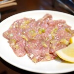 高円寺 焼肉ここち - タン塩