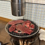 神保焼肉料理店 - 