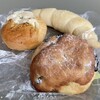 ベーカリー つむじ風 - ショコラマウンテン、しおぱん、ポテトサラダ