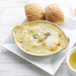 Oyster and cheese cream gratin