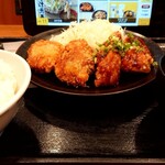 Karayoshi - 合い盛り定食。