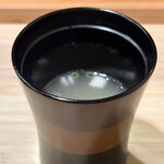 根津 焼鳥 照隅 - 鶏スープ