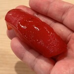 登喜和鮨 - 佐渡産 黒鮪赤身突先剥がしの漬