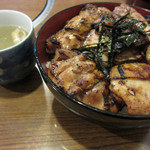 とゝや - 焼き鳥丼。