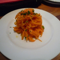 バル デ エスパーニャ ムイ 名古屋ミッドランド店 - にんじんのサラダ