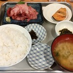 海鮮居酒屋 大関 - 中落ち定食(900円)