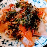 赤のれん - 令和5年8月 ランチタイム
            海鮮サラダ定食 990円