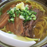 のりば食堂 - ９８０えん ソーキ・三枚肉そば