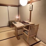 京味 もと井 - 座敷で