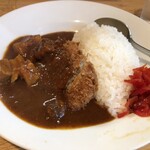 スワチカ - メンチカレーライス(1,100円)