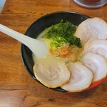 長崎らーめん 西海製麺所 - ガッツリ！ 炙りバラとろチャーシュー(税込
960円)

