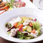 Osteria Hana - 冷豚しゃぶと彩り野菜のサラダ