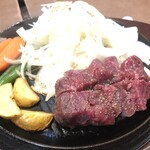 焼肉・ｽﾃｰｷ みーとがぁでん - 