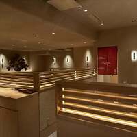 北新地 肉料理 名門 - 