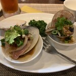 施家菜 - 蛤とつぶ貝(蒸し物)