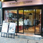 PATISSERIE TOOTH TOOTH - 良くお店の前を通るのですが 入るのは初めてです。PATISSERIE 【TOOTH TOOTH 三宮店】