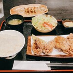 Hibiki - から揚げセット、餃子