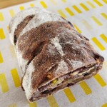 ラトリエ ドゥ プレジール - パンオフリュイルージュ2022