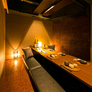 Equipped with many private rooms with sunken kotatsu seats!