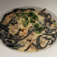RISTORANTE Orobianco - ずわい蟹とボリチーニのクリームソース（イカスミ練り込みスパゲッティー）