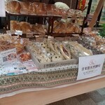 アントル コビンヌ - パンマルシェ出店の様子