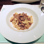 ＴＲＡＴＴＯＲＩＡ　ＳＣＡＣＣＯＭＡＴＴＯ - ポルチーニ茸とタリアッテレ